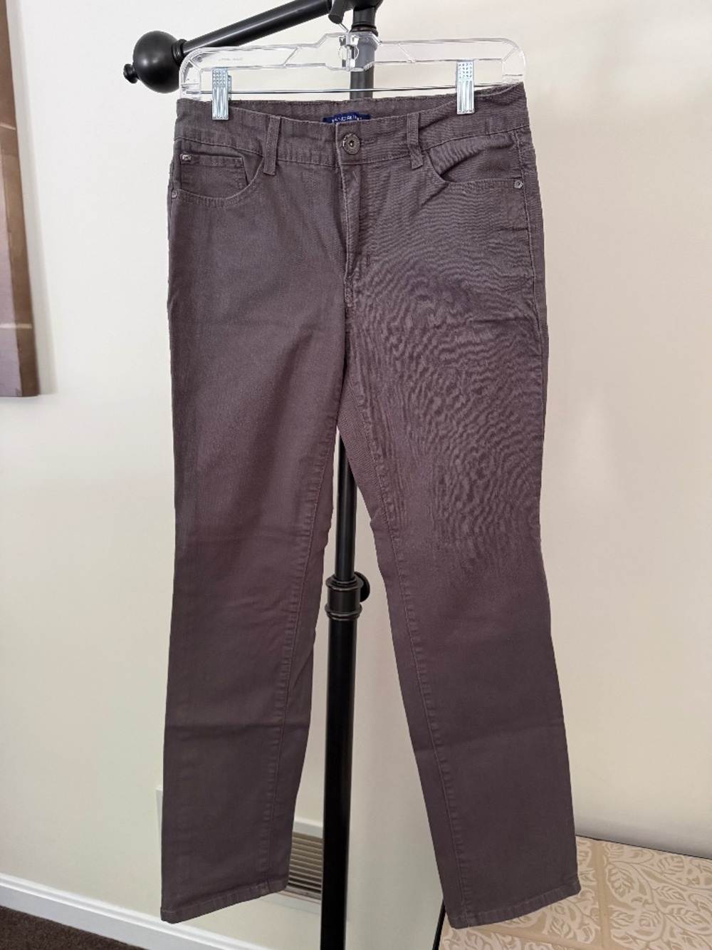 Bandolino Mid-Rise Brown Bootcut Jeans / Pants